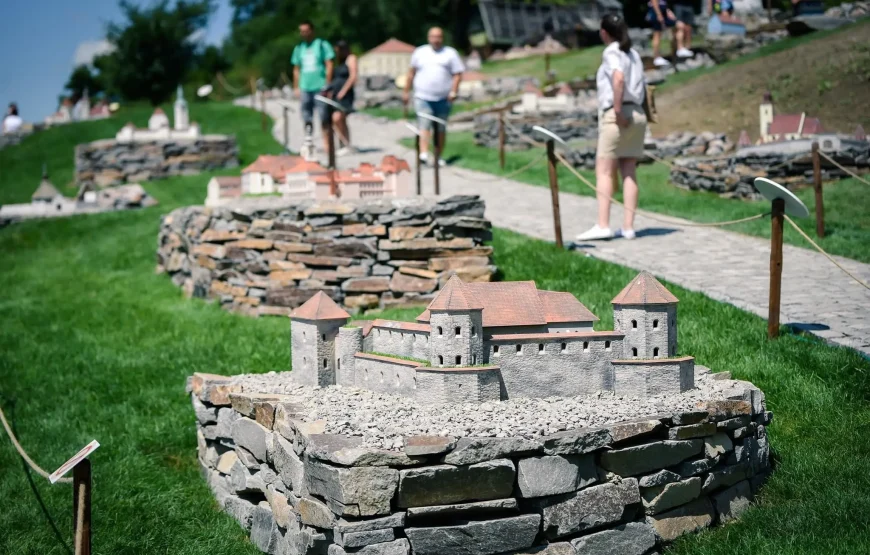 Balvanyos Relaxare Natură și Tradiție Secuiască