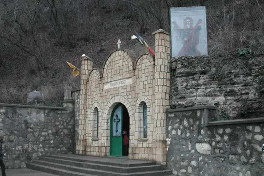 Pelerinaj de suflet la Mănăstiri din Sudul Dobrogei